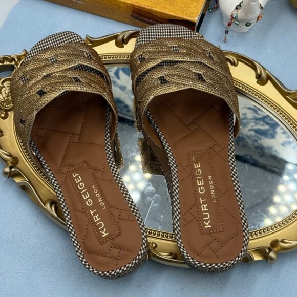 🆕 KURT GEIGER LONDON 🧿 NWOB Crystal Chain Flat Sandal, Gold - Sz EU37 US 7 - Picture 12 of 15